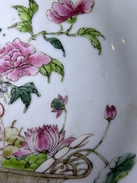 Eleven Chinese Imari style and famille rose plates with floral design, Yongzheng/Qianlong