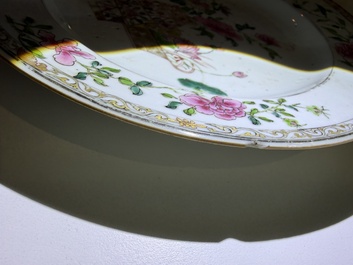 Eleven Chinese Imari style and famille rose plates with floral design, Yongzheng/Qianlong