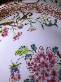 Eleven Chinese Imari style and famille rose plates with floral design, Yongzheng/Qianlong