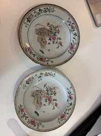 Eleven Chinese Imari style and famille rose plates with floral design, Yongzheng/Qianlong