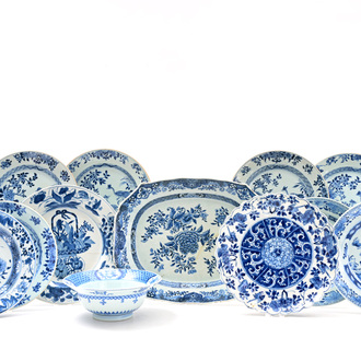 A varied collection of Chinese blue and white porcelain with floral design, Kangxi/Qianlong