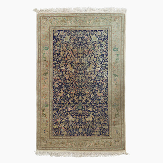 Tapis oriental de type Tabriz Tabatabai à décor de scènes de chasse, laine sur coton, 20ème siècle