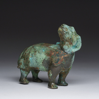 Modèle d'un bélier en bronze, Chine, probablement Han