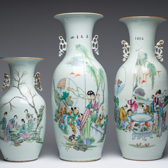 Trois vases en porcelaine de Chine famille rose à décor de femmes et de garçons dans un jardin, 19ème/20ème siècle