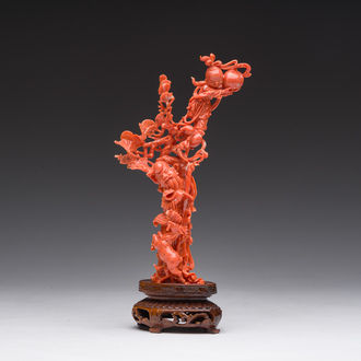 Groupe de Shou Lao avec un serviteur en corail rouge sculpté, Chine, 19ème/20ème siècle