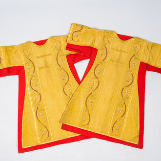 A pair of Gothic Revival gold thread dalmatics with floral inlaid relief design, 20th C.