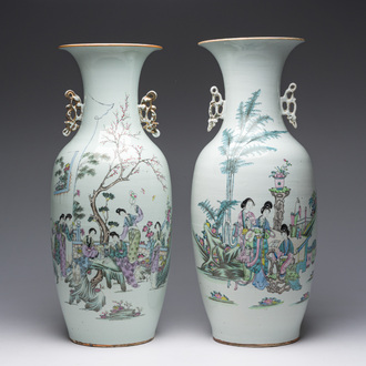 Two Chinese famille rose vases with ladies in a palace garden, 19th/20th C.