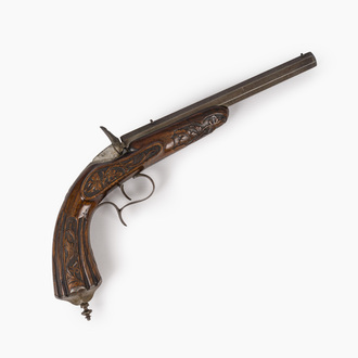 A Liège Flobert salon pistol with sculpted floral design, 19th C.