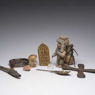 A varied collection of works of art, a.o. Africa and South America, 20th C. and older