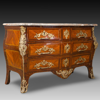 François Garnier (? - 1760) and illegibly signed (?): A marquetry chest of drawers with gilt bronze mounts and pink marble top