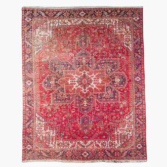 A Persian Heriz rug with 'Ahar' design, wool on cotton, 20th C.