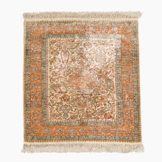 A Turkish silk Kayseri rug with floral design, 20th C.