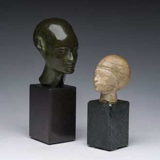 Deux têtes dites du 'Grand Tour' de style égyptienne en bronze et pierre, probablement Italie, 19ème siècle