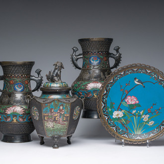 A Japanese cloisonné dish and three bronze vases with champlevé enamel, Meiji, 19th C.