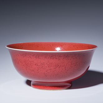 Bol en porcelaine de Chine en rouge de cuivre monochrome, 19ème siècle