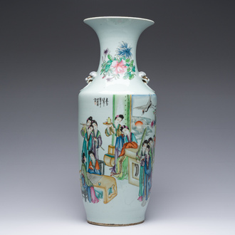A Chinese famille rose vase with female scholars, 19th/20th C.