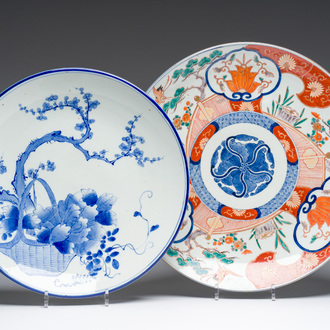 A large blue and white Japanese 'prunus basket' dish and an Imari dish, Meiji, 19th C.
