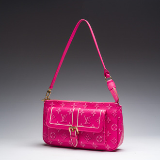 Sac à main Louis Vuitton, 'Monogram Fall For You Maxi Multi-Pochette', France, 21ème siècle