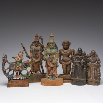 Six sculptures en bois partiellement polychromé, Inde, 19ème/20ème siècle