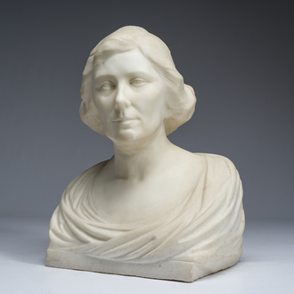 École belge: Buste de dame, marbre blanc de Carrare, début du 20ème siècle