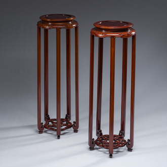 Paire de socles en bois sculpté, Chine, 20ème siècle