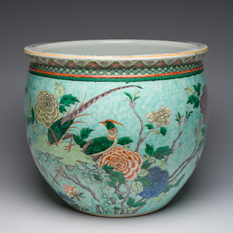 Jardinière en porcelaine de Chine famille verte à décor des oiseaux parmi des branches fleuries, 19ème siècle