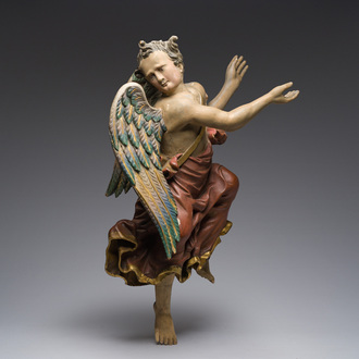 Grand ange en bois sculpté et polychrom, Italie, 18ème siècle et postérieur