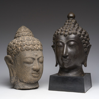 Deux têtes de Bouddha en bronze et pierre, Thaïlande et Chine, 19ème/20ème siècle