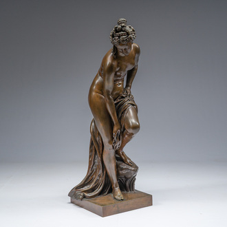 Eugène Cornu (1827-1899): Vénus sortant du bain ou La baigneuse, bronze à patine brune