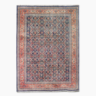 Tapis oriental de type Tabriz à décor floral, laine sur coton, 20ème siècle