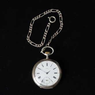 A Swiss silver Omega pocket watch, 900/000, serial number 1787087, first half 20th C.