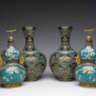 Two pairs of Chinese cloisonné vases with floral design, 20th C.