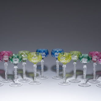 Twelve partly coloured overlay crystal cut glasses, model 'Munster', Val Saint Lambert, 20th C.