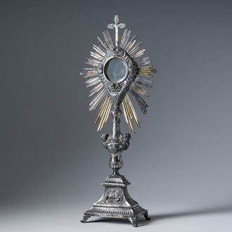 Ostensoir en argent partiellement doré à décor de chérubins, poinçon du maître Jean-François Mézard, 950/000, France, Paris, ca. 1798/1822