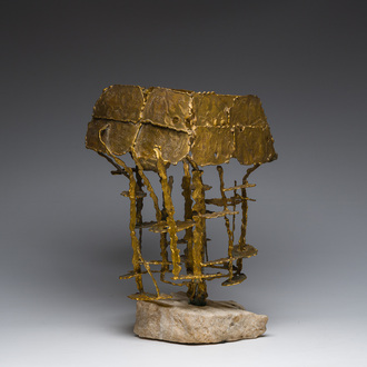 Paul Moerenhout (20th C.): A Brutalist gilt brass table lamp with stone base, dated (19)70