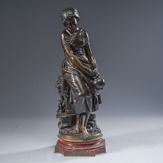 Mathurin Moreau (1822-1912): Girl sitting on a rock with a jug in her hand, brown patinated bronze on a red marble base