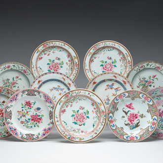 Eleven Chinese Imari style and famille rose plates with floral design, Yongzheng/Qianlong
