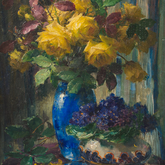 Frans Mortelmans (1865–1936): 'Yellow roses in blue vase, blue violets in low vase on table', oil on canvas