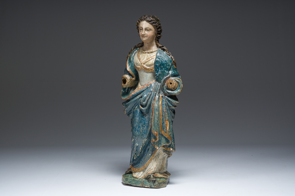 Sainte femme en bois sculpt&eacute; et polychrom&eacute;, Flandres, 17&egrave;me si&egrave;cle