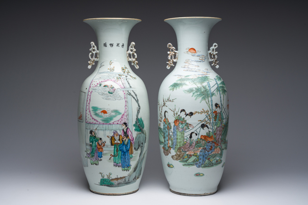 Deux vases en porcelaine de Chine famille rose &agrave; d&eacute;cor de dames et d'immortels dans un paysage, 19&egrave;me/20&egrave;me si&egrave;cle