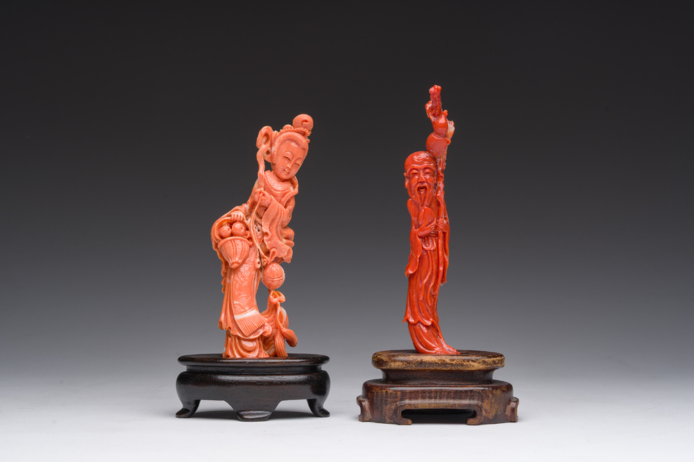 Deux figures de Shou Lao et Lan Cai He en corail rouge sculpt&eacute;, Chine, 19&egrave;me/20&egrave;me si&egrave;cle
