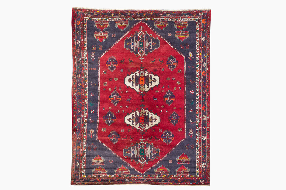 Tapis oriental de type Kelardasht &agrave; d&eacute;cor floral g&eacute;om&eacute;trique, laine sur coton, troisi&egrave;me quart du XXe si&egrave;cle