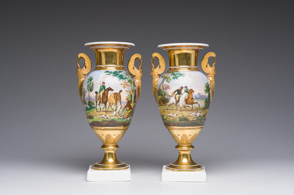 A pair of Brussels porcelain Empire vases with hunting parties, Chappel and Panneel, first half 19th C.
