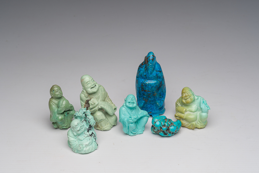 Zeven Chinese figuren in turkoois, 19de/20ste eeuw