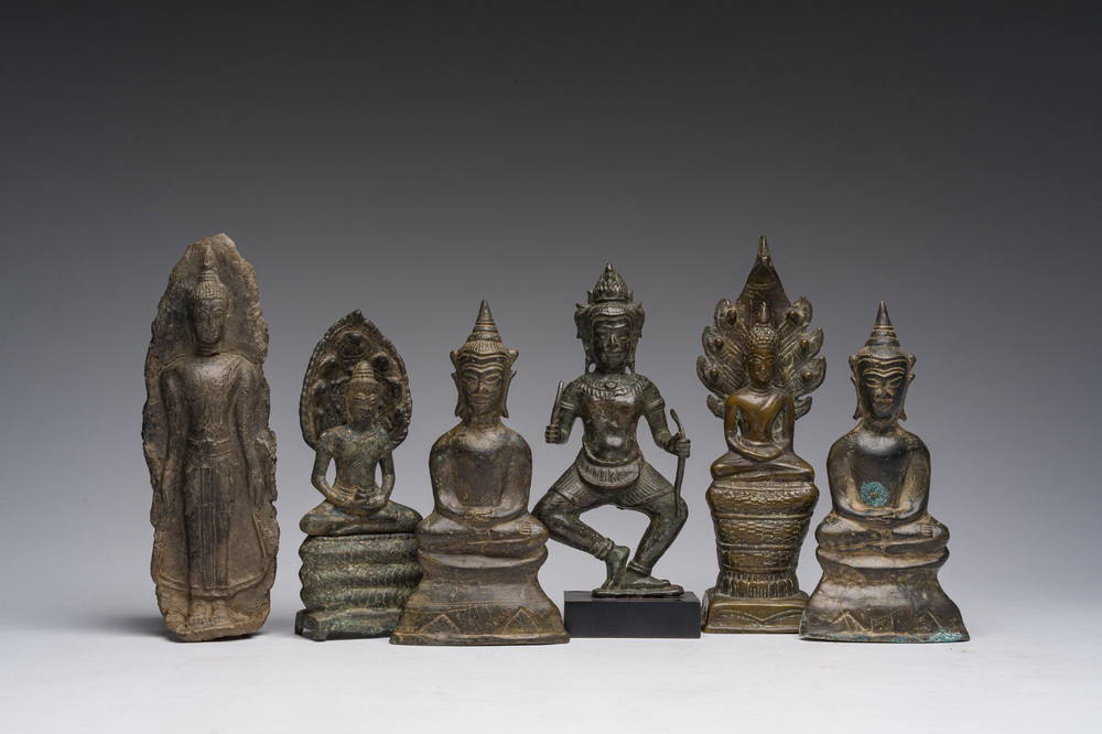 Zes votieve bronzen figuren van boeddhistische goden, Thailand en Birma, 10de eeuw en later