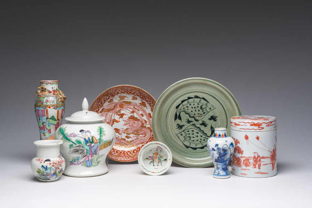 Een diverse collectie Chinees en Japans porselein, Kangxi en later