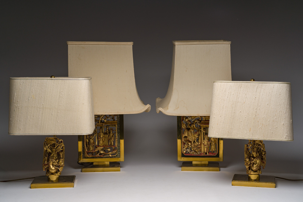 Two pairs of table lamps with South-Chinese reticulated gilt wooden carvings, 20th C.