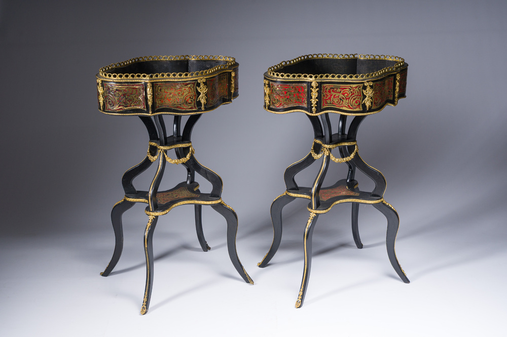 A pair of French Napoleon III Boulle style jardini&egrave;res in ebonised wood with gilt bronze mounts, 19th C.