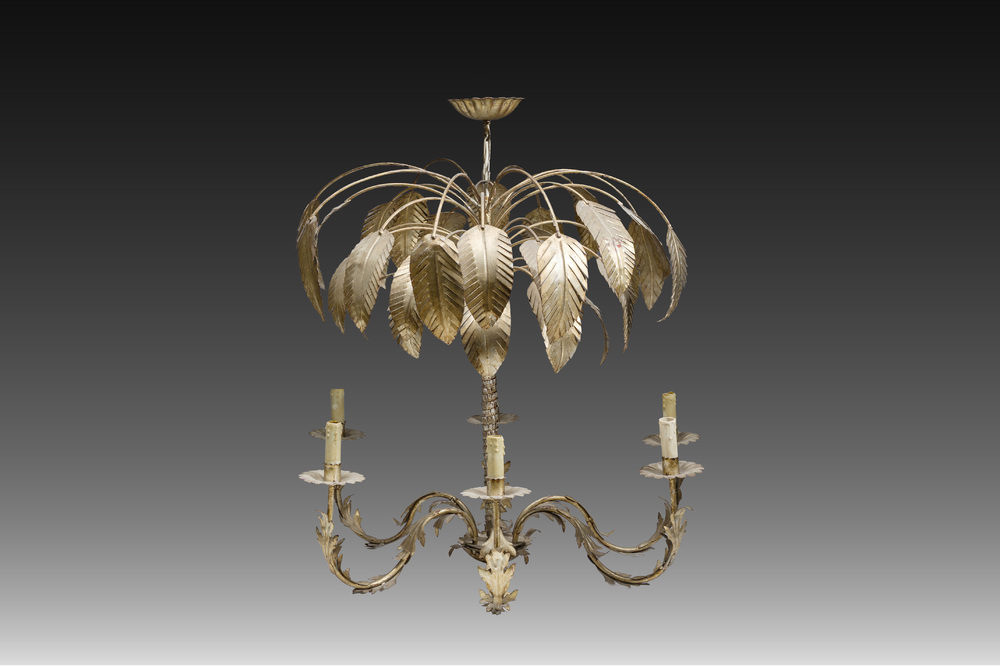 A Hollywood Regency style patinated metal six-light palm tree chandelier, 20th C.
