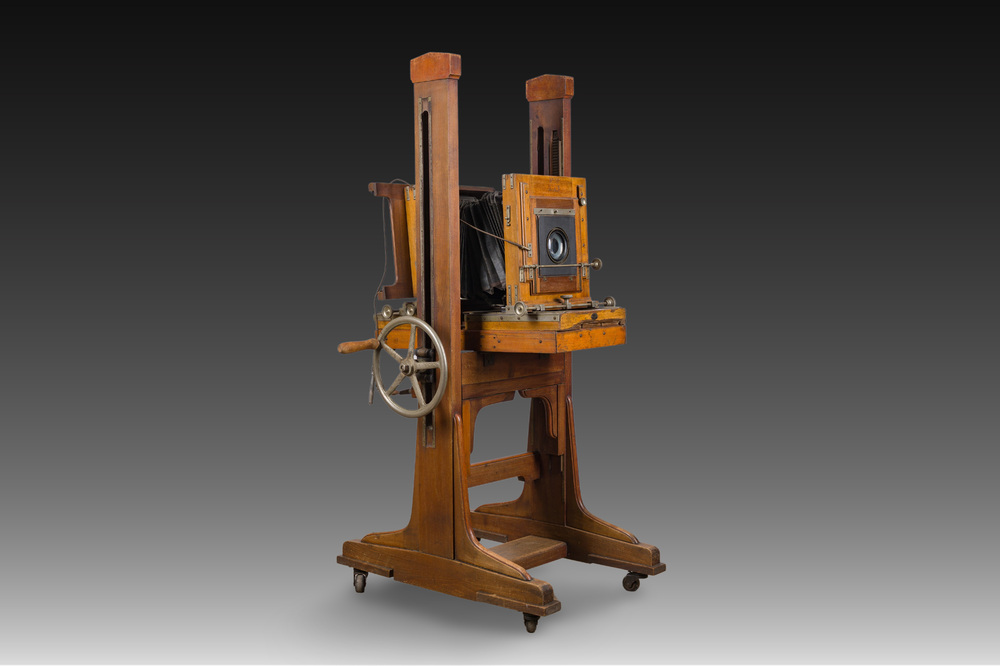 A German 'Eurygon-Anastigmat' photocamera, G. Rodenstock, Munich, serial number 514069, first third 20th C.